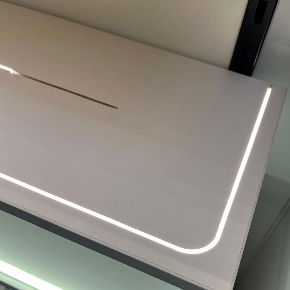 NEON - Tira flexible de neón para encastrar 24V