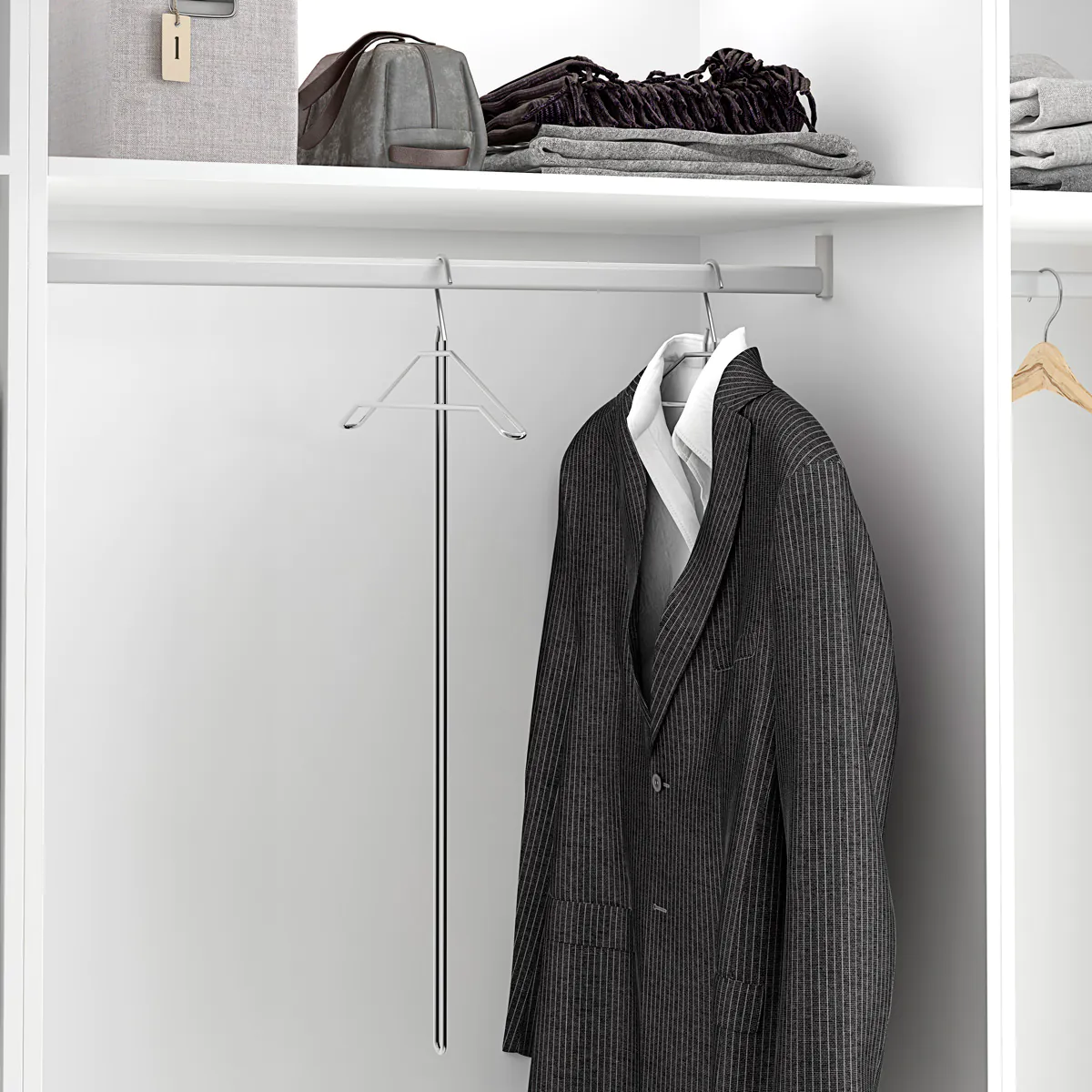 Percha con mango largo Cromado para los armarios con la barra alta